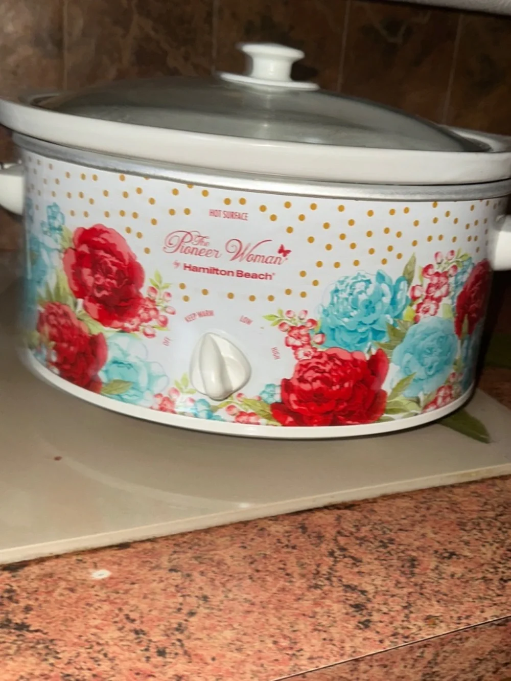 The Pioneer Woman White Slow Cooker with Red & Teal Floral Design !!No box  5 Qt